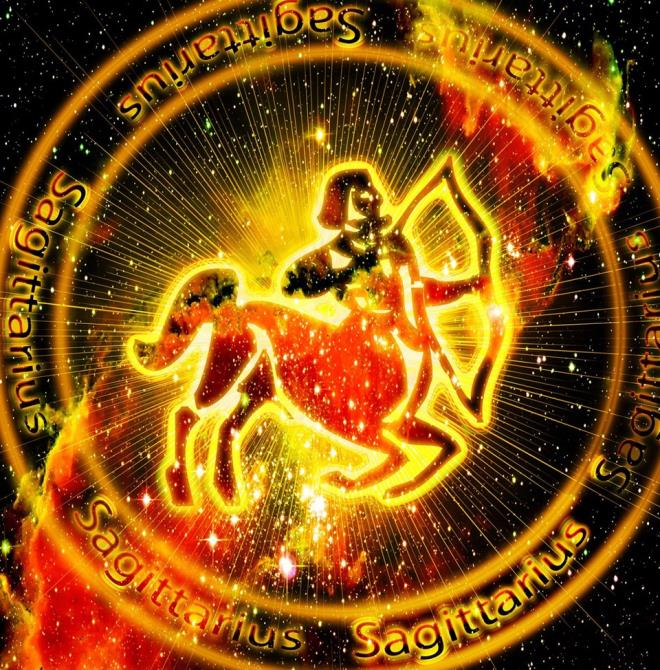 YAY    Yay tm Zodyak bur sistemi ierisindeki en neeli, hayata pozitif bakmay baarabilen, keyifli insanlardr. Seyahat etmeye baylrlar. Yay sevgilinize alacanz seyahat hediyesi ile kalbini fethedebilirsiniz. Her zaman gitmeyi hayal ettii o konserin biletleri de sizi vazgeilmez yapabilir. Sevgililer gn ruhuna ok uymasa da elenceli bir akam yemei yiyebilmek iin dier arkadalarnzla beraber akam yemei yiyebilirsiniz.