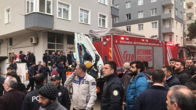 Olay yerinden geen kiilerin de hafif ekilde yaraland&#65533;&#65533; renildi.