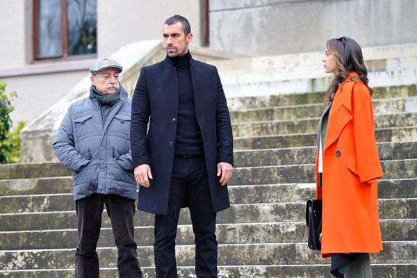 Kurun kann zehirlemeye balamtr ve srekli baylmasna neden olur. Bu halde bile tm gcn son enerjisine kadar kullanr. Yakalad tm delilleri kullanan MKC, Barca'nn tutulduu yerin adresini bulur. Barca ise, kendi imkanlaryla hcresinden kurtulmay baarr;