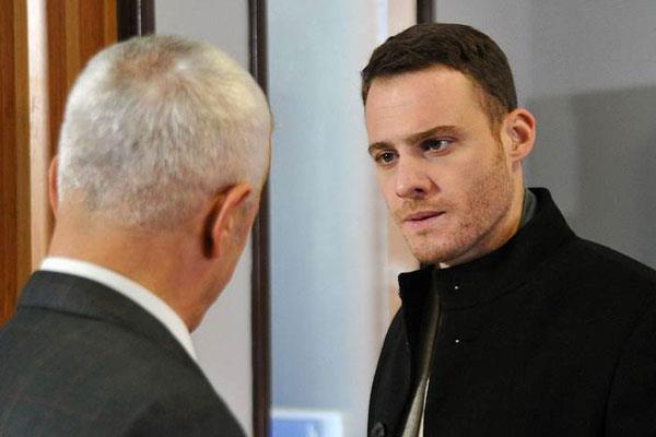 Kanal D'den alnan fla bir kararla TMC Film imzal 'Muhteem kili' dizisinin sevenlerine zc haber geldi. Gn deiikliine ve yaplan transferlere ramen reytinglere yenik den 'Muhteem kili' dizisi haftaya son kez seyirciyle buluacak.