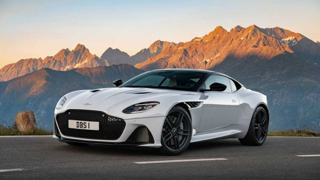 Aston Martin - 2 adet