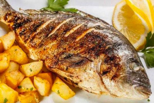 Ayrca, kronik rahatszla sahip hastalar, ak yaralara sahip olanlar, viral enfeksiyon hastalar, ameliyattan yeni km kiiler de et yiyen bakteriye yakalanma riskine sahiptir.