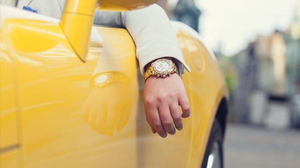 Dnyada olduu gibi Trkiye'de de lks aralar bulunuyor. Sahipleri ise astronomik rakamlardan aralar sata sunuyor.    te istenen fiyatlar: