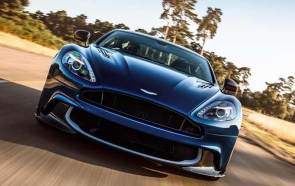 Aston Martin Vanquish V12    3.450.000 lira