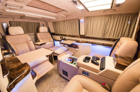 Tasarm uygulamas tamamen el iiliiyle gerekletirilen ara, titiz almalarn sonucu  ayda tamamland.