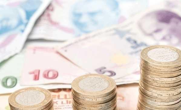 BDDK LSANSI ALINMASI ART    CK Enerji Boazii Elektrik Genel Mdr Halit Bakal, Trkiye genelinde saylar 43.8 milyonu aan elektrik abonesinin, faturay dzenleyen elektrik irketi ile anlama salamayan ve Bankaclk Dzenleme ve Denetleme Kurumu (BDDK) tarafndan verilen "deme Kuruluu" lisans olmadan fatura tahsilat yapan korsan deme noktalarna para kaptrma tehdidi altnda bulunduuna dikkat ekti.