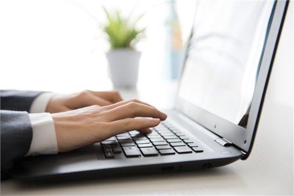 Rusya hkmeti bu proje zerinde yllardr alyor. 2017 ylnda Rus yetkililer btn internet trafiinin yzde 95'inin 2020 itibariyla yerel olarak ynetilmesi amacn tayor.