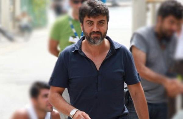 Ekya Dnyaya Hkmdar Olmaz'n yapmcln ve senaristliini brakan Raci amaz, ayrca hafta ba Denge Yatrm Holding'teki grevlerinden de ayrlmt.