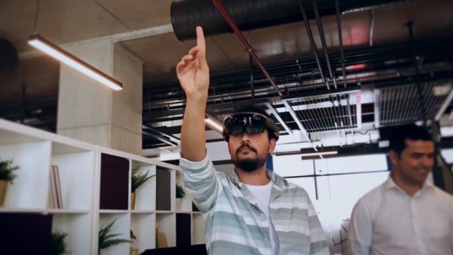 irket, 2001'de Genel Mdr Uur Cokun tarafndan stanbul&#8217;da kuruldu. lk iini dijital oyun sipariiyle alan BTES, interaktif televizyonculuk, interaktif yazlm uygulamalar gelitirme ve oyun teknolojileri ve retimi konusunda 2005'e kadar almalar srdrd.