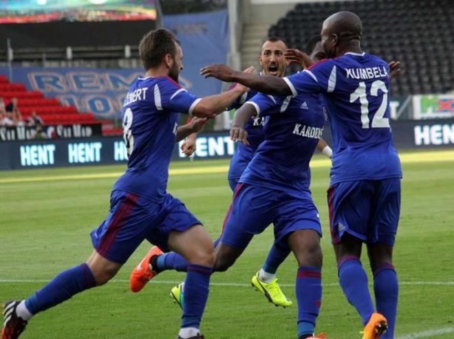 Kardemir Karabkspor    2014-15: 1.500