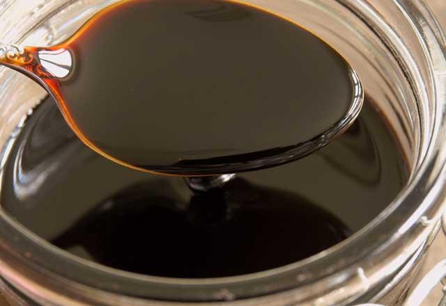 Vcut salmz iin demir, bakr ve inkoya ihtiya duyarz. Kalbimiz bu metaller sayesinde dzenli alr, di ve kemik yapmz, kas fonksiyonlarmz, reme ve dolam sistemimiz, hcre geliimimiz de demir, bakr, inko gibi mikro besin eleriyle salkl alr.     Bu metalleri fazla almak ise vcutta toksik etki yaratr ve beynimizi olumsuz etkiler.