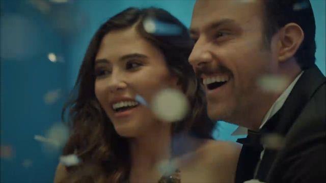 Faruk, Adem'e birlikte i yapmay teklif etti. Dier yandan ise ei pek'in yannda alt Okan'la ilikisi olduundan phelenen Fikret ise rendii haberle bir ok daha yaad. pek'le boanmak isteyen Fikret, mahkemede pek'in verdii yant karsnda dondu kald.