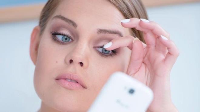 Kusursuz bir cilt iin internette her grdnz gzellik uygulamas cildinizin bozulmasna sebep olabilir. Sizler iin internette sk sk rastlanan hatal gzellik yntemlerini aratrdk...