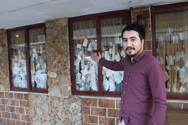 Her sene gelen mteriler dier nce yazdklarnn zerine ekleyerek devam etmekte. Burada artk o anki ruh halinin o anki duygu ve dncelerini o anki hissettiklerini artk kada aktard mterilerimiz.