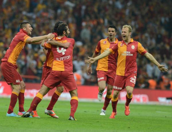 2013-2014 sezonunda bu formalar� giyecekler...