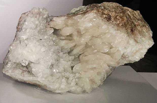 Dnya rezervlerinin yzde 73'n elinde tutan Trkiye'de retilen rnlerin madenden nihai rne kadar olan aamalarn yerinde grntledi ve bu yaz dizisi ile gelimeleri aktaracak.