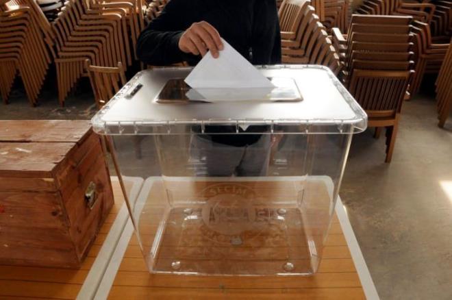 Her ikisine de HDP'nin oyunu almanz lazm derim yoksa kafa kafaya yzde 44, yzde 44 kalrsnz. Sonucu mahkemede biter.