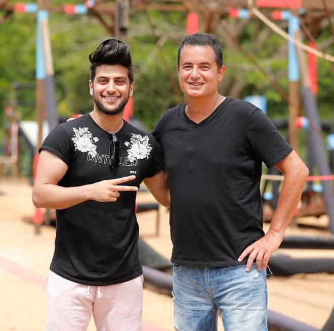 Klibinin bir ksa filmden alnt olduu iddialar da ortaya atlmt. Reynmen klipteki baz sahnelerde esinlenme olduunu sylemiti.