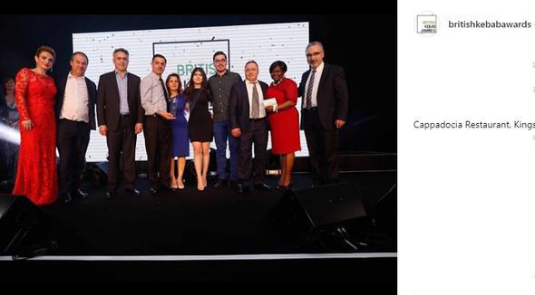 Bizler bu dle sponsor olduumuz iin olduka mutluyuz ve minnettarz." eklinde aklamalarda bulundu.