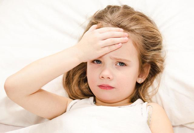 Bebek veya ocuklar mikroorganizmalara maruz kalnmazsa baklk sistemi kendini gelitiremeyecektir. Zayflayan baklk sistemi beklenmedik bir anda gelen mikroorganizmalarla baa kamayacaktr. Ancak bu bilgilere u noktada dikkat etmek lazm. Ge enfeksiyona maruz kalan her ocuk deil de genetik mutasyonu olup lsemi eilimi olanlarda bu durumun lsemi riskini arttraca noktasdr&#8221; dedi.