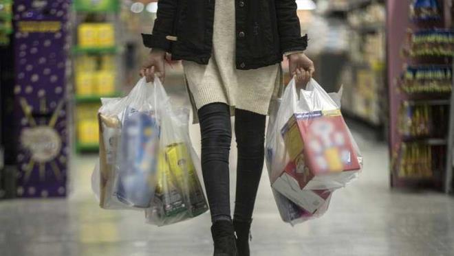 "nce poetin fiyatn sorgulayp ondan sonra satn alsnlar. Poeti verdikten sonra fie, faturaya 1-2 lira yazlabiliyor ya da yazlmadan para talep edilebiliyor. Baz noktalarda fie ilenmeden poet creti alndna ynelik ikayetler de geliyor bize.