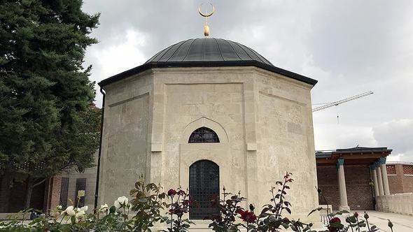 RENCLER N ALIMA MKNLARI NELERDR: Macaristan&#8217;da renim gren niversite rencilerine yasal part-time alma izni verilmektedir. Bu sayede yaam ve eitim giderlerinizi drebilirsiniz.