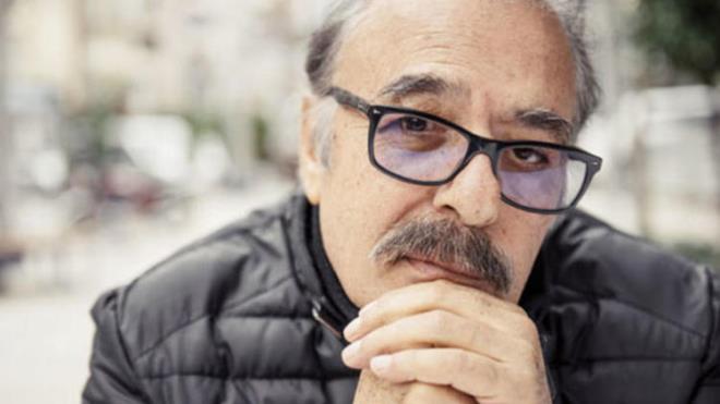 SANATI Ferdi Tayfur&#8217;un Saryer&#8217;deki villasnn eskiyen istinat duvarn yeniletip cretini demediini iddia eden Aksu Grup Gda irketi 24 bin 900 liralk dava at.