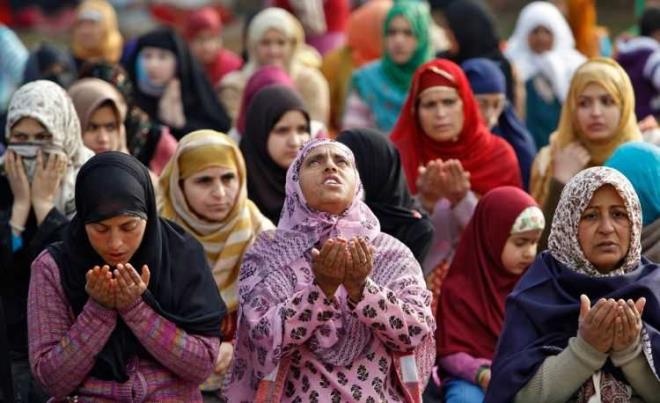 17- Pakistan    410 bin kii