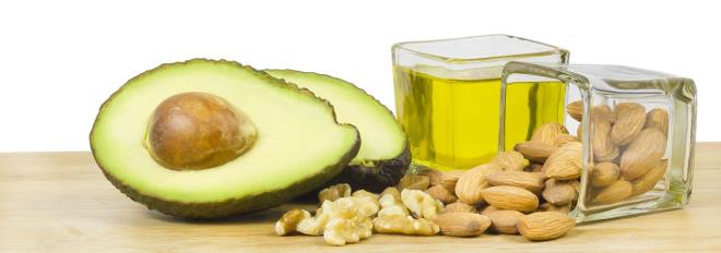 6- Yadan korkmayn  Yasz beslenme modas insanlarn a kalmasna da sebep olmutur. Salkl yalar sizi doygunlua ulatrarak belli gdalara kar isteklerinizi azaltr.