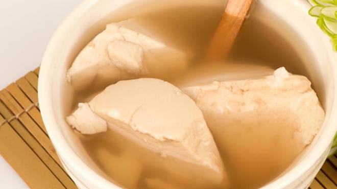 HAZIRLANII<br>    me suyunu deniz tuzu ile beraber 5 dakika kaynatn. Daha sonra akalan malzemeleri ekleyin. Ilk olduktan sonra tketin. Kahvaltdan nce bo mide ile iilmesi nerilir.