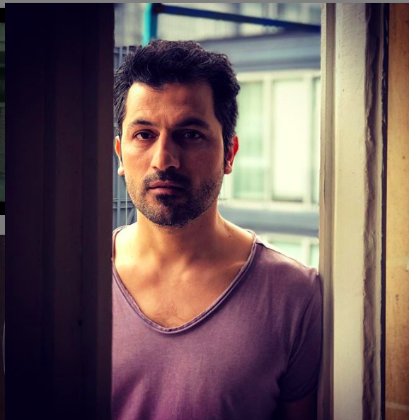 2014 ylnda rol ald Annemin arks adl filmdeki baars neticesinde 51. Uluslararas Altn Portakal Film Festivali'nde en iyi erkek oyuncu dlne layk grlmtr. Yine ayn film ile 2014 - Saraybosna Film Festivali - En yi Erkek oyuncu dln almtr.