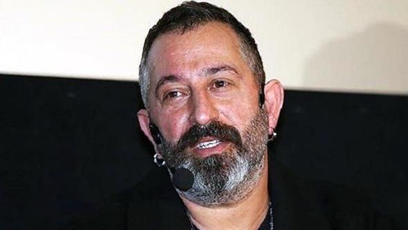 Cem Ylmaz, Swissotel&#8217;de yaplan AYD Alveri Ekonomisi Zirvesi&#8217;nde konumac olarak sahnedeydi.