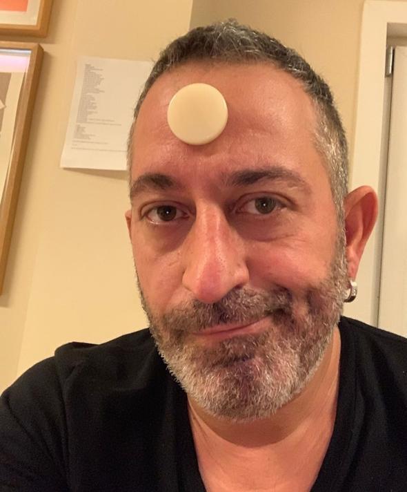 Rus gibi dnyorum<br>  nl komedyen, Ylmaz Erdoan&#8217;n &#8220;Organize ler Sazan Sarmal&#8221; filminin Netflix&#8217;e satyla ilgili de konutu: &#8220;Ben Netflix olayna bir Rus&#8217;un, kltr bakanyd galiba onun bakt gibi bakyorum.