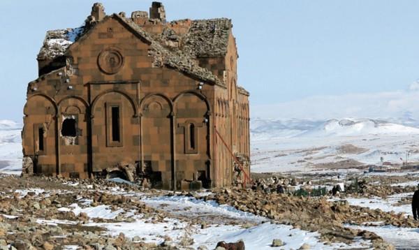 KARS  962.726 ki�i