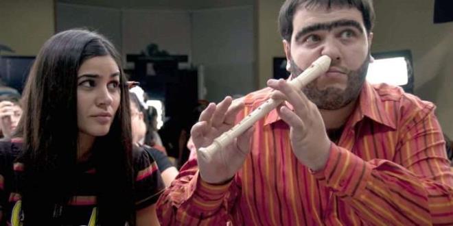 6. Recep vedik 3 (2010) IMDB Puan: 4,0  Depresyona giren Recep&#8217;in yalnzlktan ve skntdan kurtulmak iin sosyalleme abalarn, 3.326.084 kii sinema salonlarnda kahkahalarla izledi.