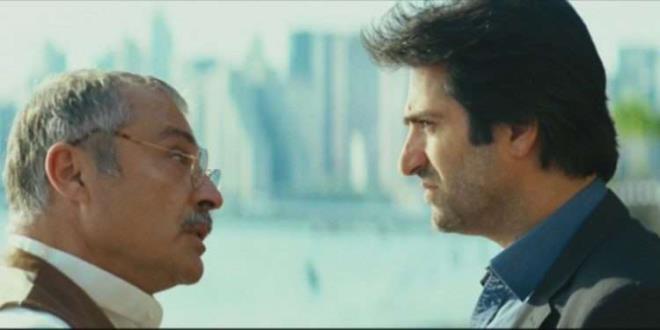 5. New York&#8217;ta Be Minare (2010) IMDB Puan: 5,9  Mahsun Krmzgl&#8217;n nc filmi olan New York&#8217;ta Be Minare, slami terr konusuna odaklanyordu. Haluk Bilginer&#8217;in barolnde olduu film 3.474.495 kii tarafndan sinemalarda izlendi.