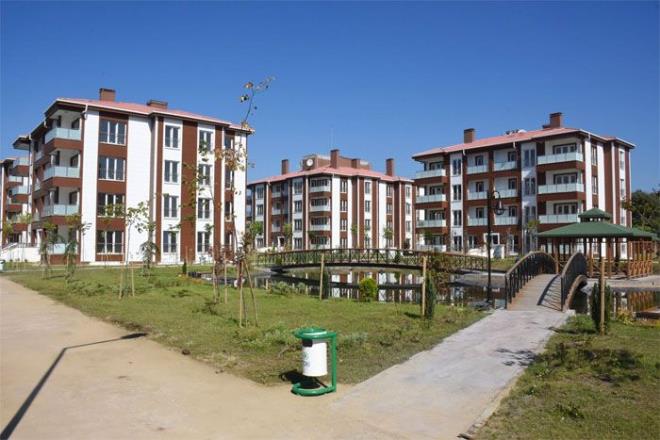 <p>4- Baakehir Hodere'ye 793 TL taksitle 337 yeni konut</p>    <p>TOK'nin stanbul Baakehir Hodere'de ina edecei yeni projede 337 adet konut olacak. Konutlarn 169 tanesi 2+1, 168 tanesi 3+1 olarak tasarland. TOK Baakehir Hodere 2019 fiyatlar 2+1 dairelerde 238 bin TL, 3+1 dairelerde 399 bin TL olarak akland. TOK Baakehir Hodere projesinde de aylk 793 TL taksitle deme yaplabiliyor. te detayl deme plan;</p>