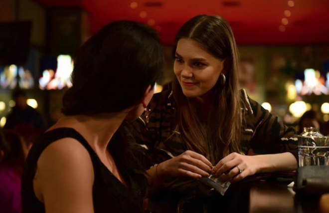 pek ve Fikret'in evlilik kararnn ardndan yaananlar Faruk ve Sreyya ilikisinde de gerilim yaratt. pek?in karar ise aile iin yeni bir dnemi balatt.