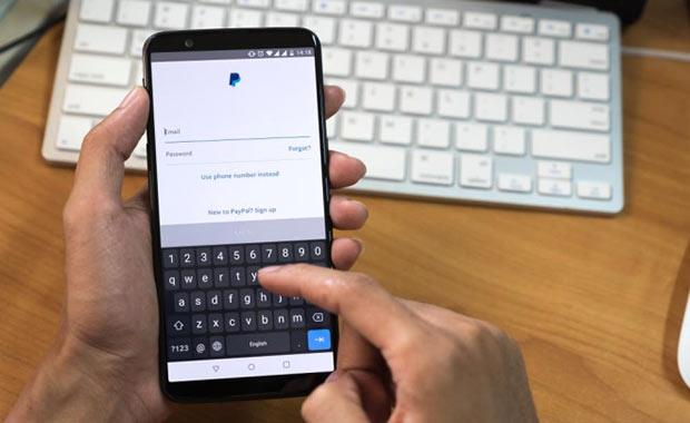 HTC Desire 820:1.64 W<b>One Plus 5T:1.68 W