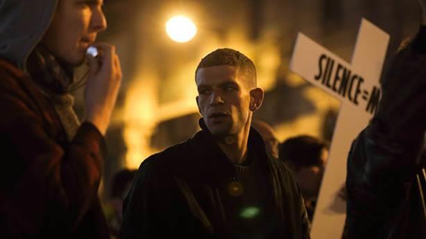 BPM<br>  Sosyal problemlere odaklanan bir film daha. 1990'l� y�llarda Paris'te ya�ayan aktivistlerin AIDS hastal���na dikkat �ekme m�cadelesini anlat�yor.