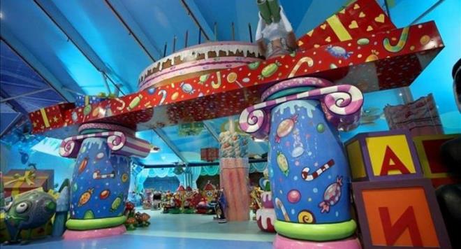 K�� aylar�nda 10.00-22.00 saatleri aras�nda a��k olacak Tema Park’�n, Yaz aylar�nda a��l�� ve kapan�� saatleri de�i�iklik g�sterecek.