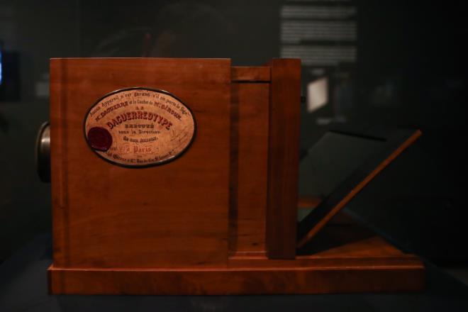 Prangey'in yakla��k 120 karesine yer verilen foto�raflardan olu�an sergi 12 May�s'a kadar ziyaret edilebilecek.