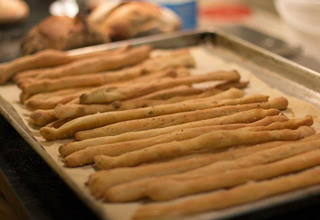 Salkl ara n olarak; meyve, st veya ayran, galeta, hafif stl tatllar tercih edilebilir. Baharn gelmesiyle ba gsteren sindirim sistemi problemlerini ortadan kaldrmak iin, gnlk alnan posa miktarn artrmak gerekmektedir. nlerde salata ve sebze yemekleri yemek, meyveleri kabuuyla tketmek, posal ekmek tercih etmek (tam buday, kepek, avdar gibi) bu problemleri nlemek iin balca zmler arasnda saylabilir.