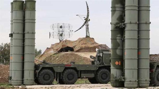 S-400'LER TRKYE'DE NERELERE KURULACAK?     Milli Savunma Bakanl ve Genelkurmay Bakanl arasnda yrtlen koordinasyonun ardndan S-400 bataryalarnn nereye konulanaca konusu da netlik kazanacak.