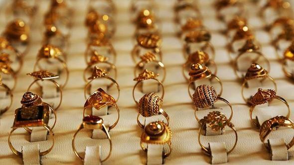 1- Amerika Birleik Devletleri    Toplam Altn Rezervi: 334.5 milyar dolar