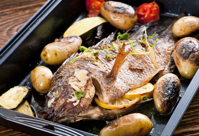 Hergn bol miktarda i ve piirilmi sebze ile meyveler yenir. Haftada 5-6 porsiyon balk ve tavuk tketilir. Krmz et ise ayda birka kez tketilir" diye konutu