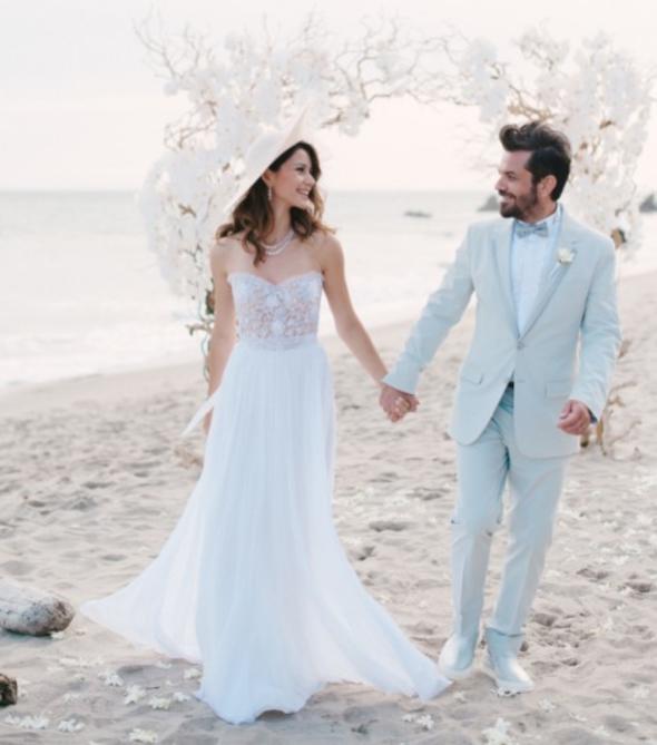 Beren Saat ile Kenan Doulu 2014 ylnda muhteem bir dnle evlenmilerdi...