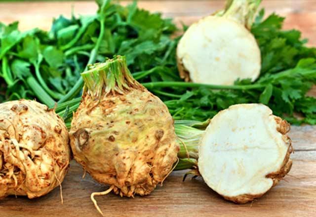 Kereviz: %95 pestisit ieriyor<br>  Kereviz, ierisinde 13 adet bcek ilac barndrr.