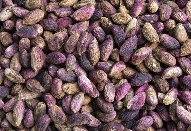 Antep f�st���n� sevmeyen neredeyse yoktur. �erezlerin en sevileninden Antep f�st���n� g�nde 10 adet d�zenli olarak t�ketti�inizde v�cudunuzda �e�itli de�i�iklikler yapabiliyor.