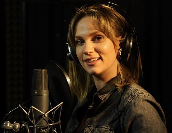 FARAH ZEYNEP ABDULLAH  <br>&#8216;Unutursam Fslda&#8217; filmindeki arklar seslendiren Farah Zeynep Abdullah ise &#8216;Bu Hangi Masald?&#8217; adl bir single kard. Kulplerden 20 bin TL&#8217;lik teklifler alyor.